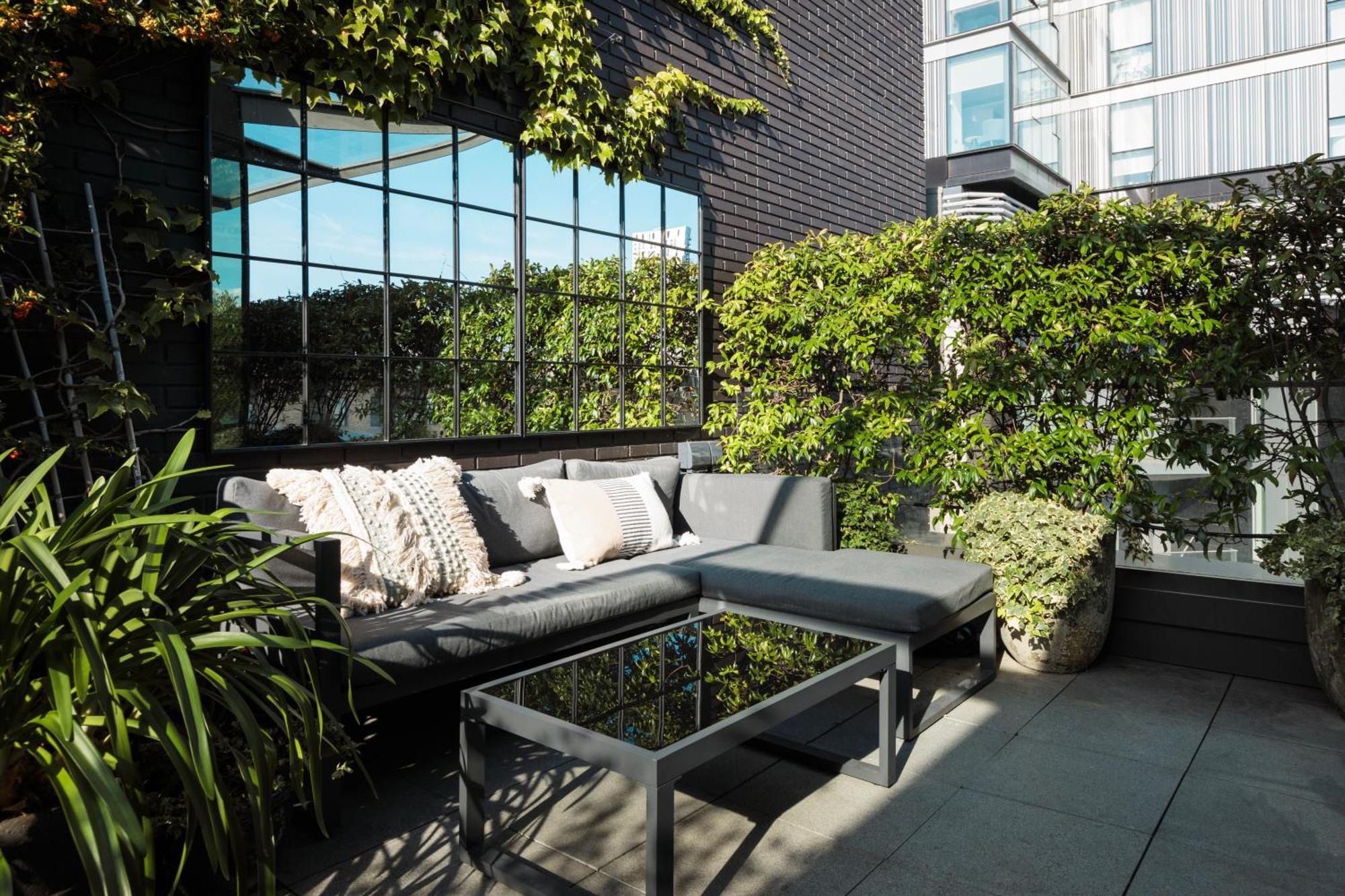 Apartamento Luxurious Penthouse, Expansive Wrap-Around Terrace Londres Exterior foto